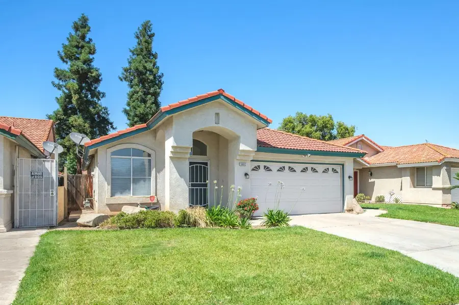 5682 W Sample Avenue, Fresno, CA 93722 - #3