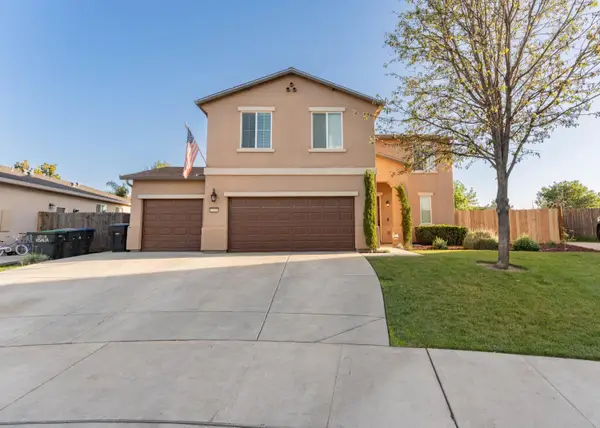 2335 W Flagstaff Court, Visalia, CA 93291