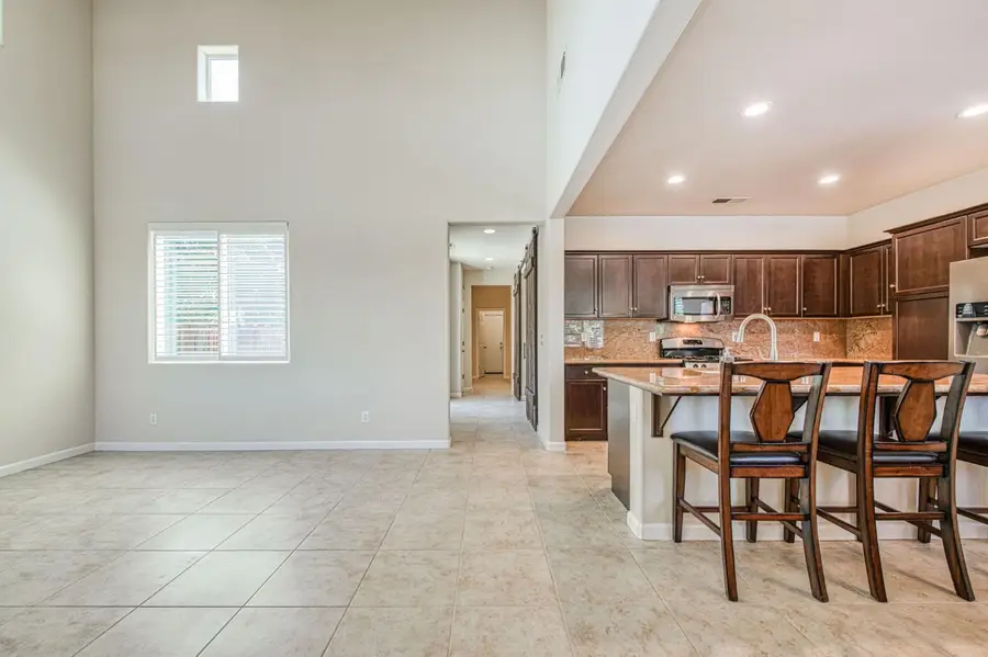 4122 Heritage Avenue, Clovis, CA 93619 - #3