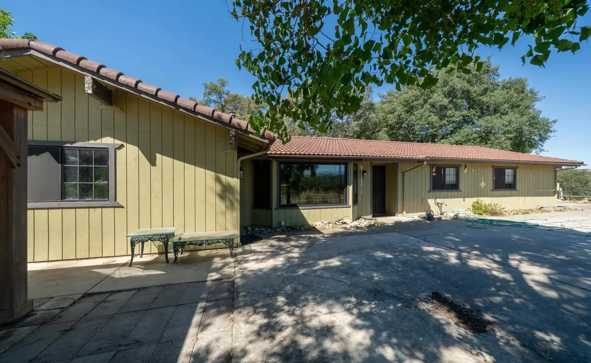 27386 Twin Ponds Road, Clovis, CA 93619 - #1