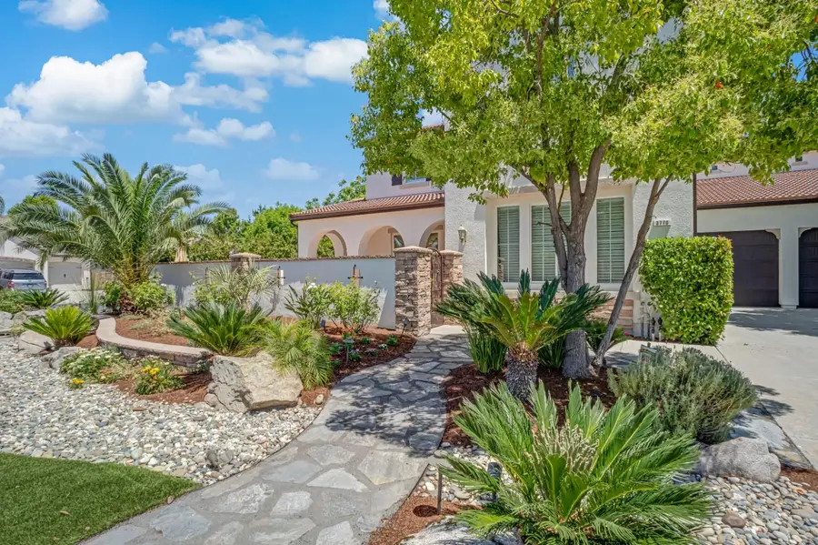 3770 Serena Avenue, Clovis, CA 93619 - #2