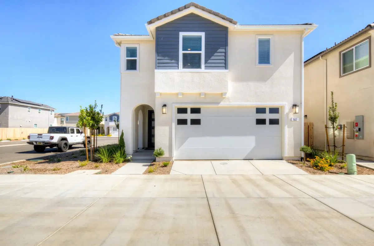 1527 Foxhill Lane, Clovis, CA 93619 - #1