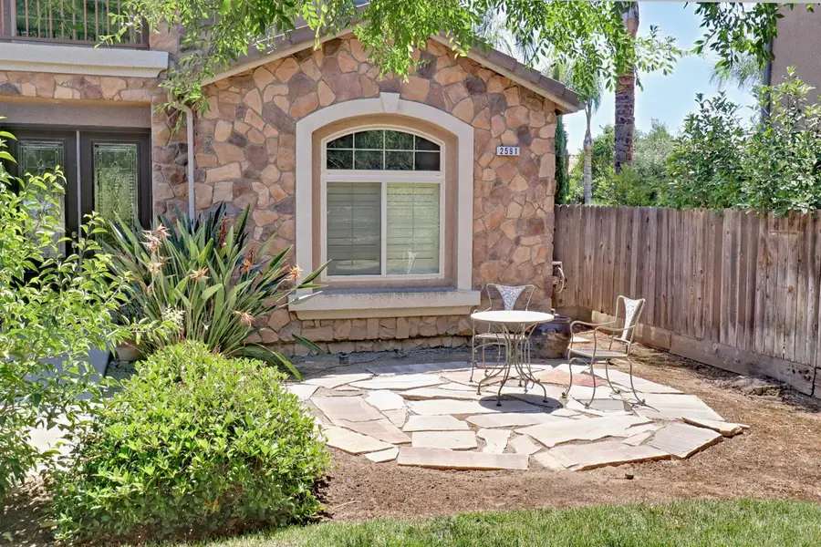 2591 E Powers Avenue, Fresno, CA 93720 - #3