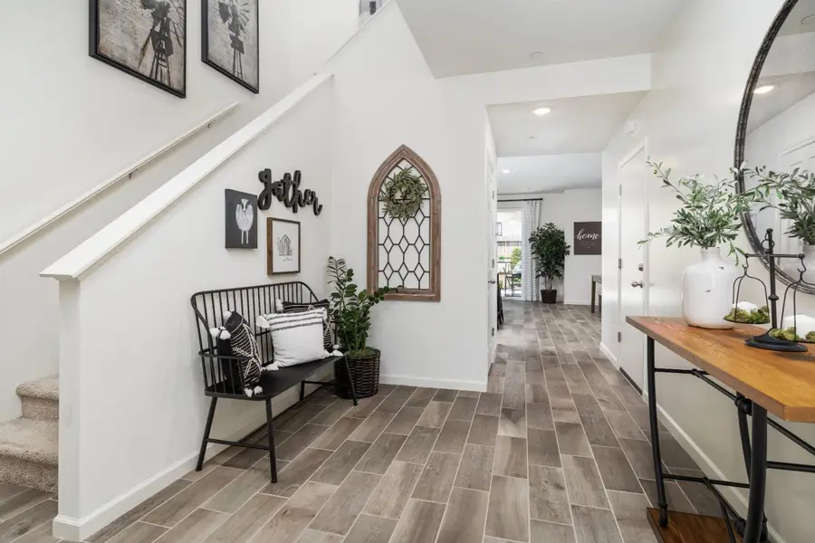 1942 N Arroyo Avenue, Fresno, CA 93727 - #3