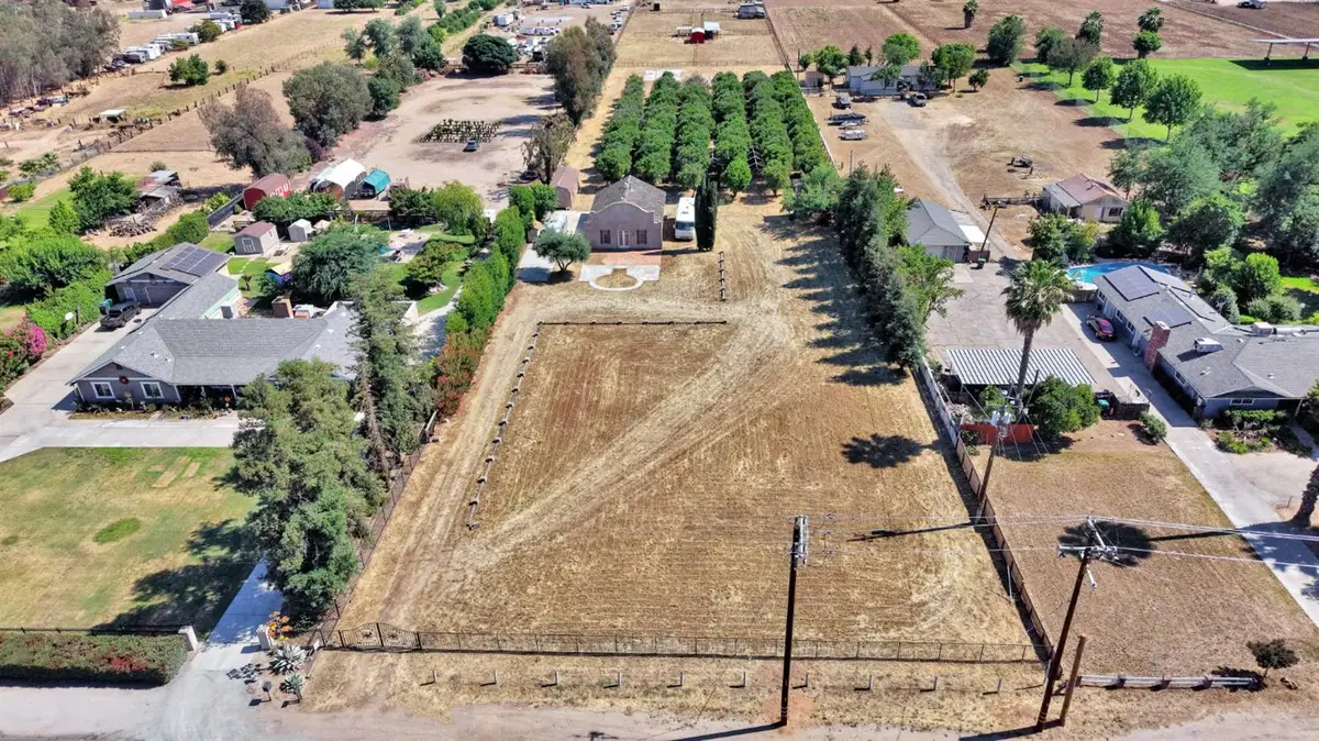 6691 E Olive Avenue, Fresno, CA 93727 - #1