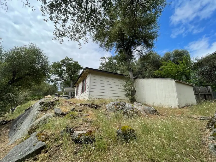 40341 Redbud Drive, Oakhurst, CA 93644 - #3