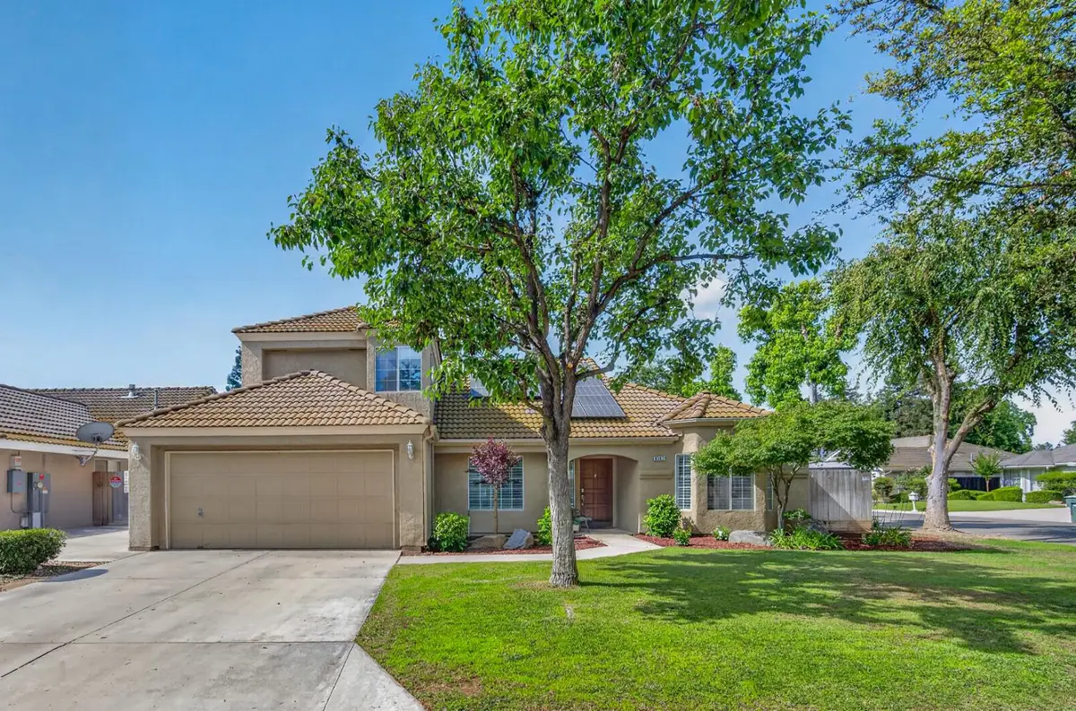 6367 N Selland Avenue, Fresno, CA 93711 - #1