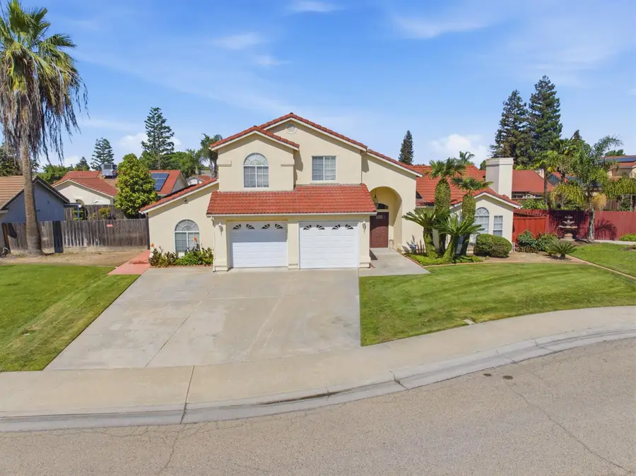 3055 Love Street, Selma, CA 93662 - #3