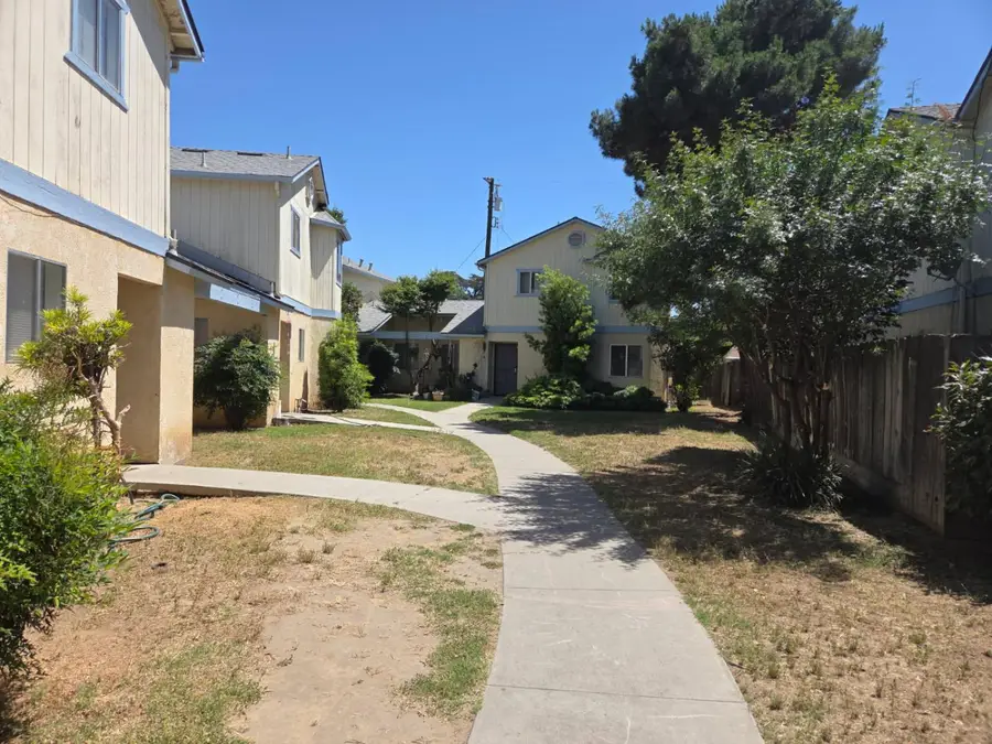 4140 N Clark, Fresno, CA 93726 - #3