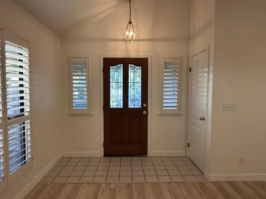 2504 Riverview Drive, Madera, CA 93637 - #2