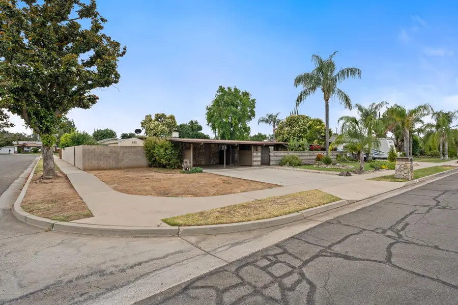 455 W Escalon Avenue, Fresno, CA 93704 - #2