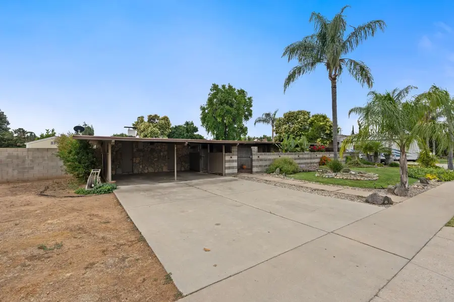 455 W Escalon Avenue, Fresno, CA 93704 - #3