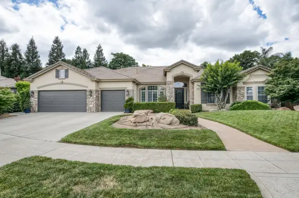 1026 N Cherry Lane, Clovis, CA 93611
