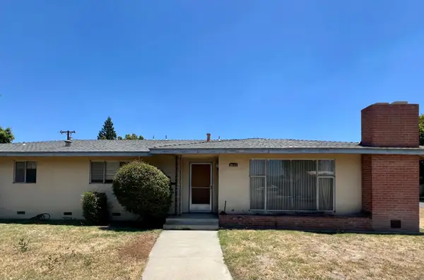 2300 14th, Kingsburg, CA 93631