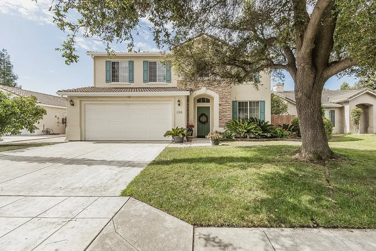 2703 E Hillview Avenue, Fresno, CA 93720 - #1