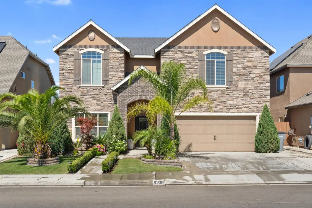 5239 N Bonta Avenue, Fresno, CA 93723 - #1
