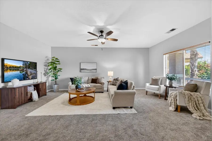 6105 E Cortland Avenue, Fresno, CA 93727 - #3