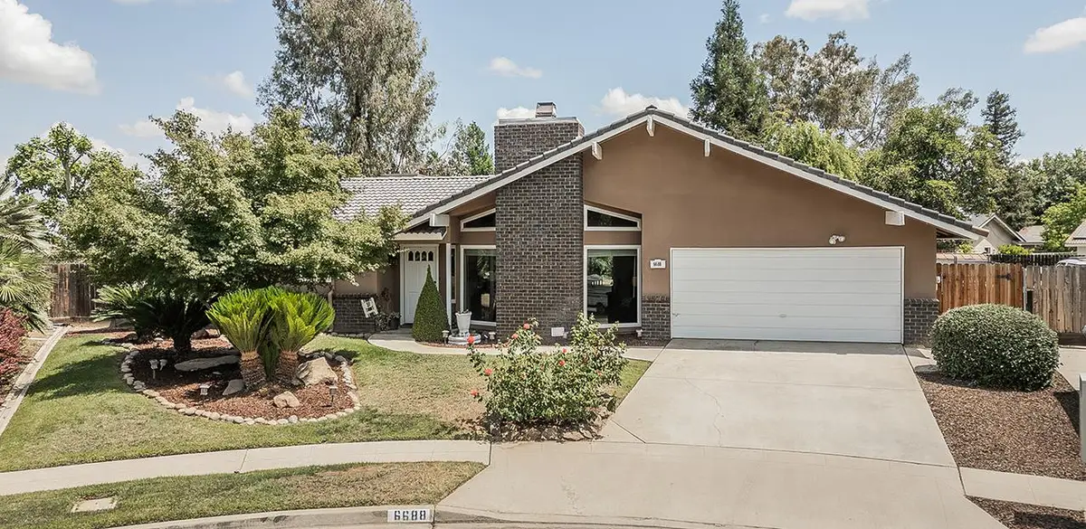 6688 N Bendel Avenue, Fresno, CA 93722 - #1
