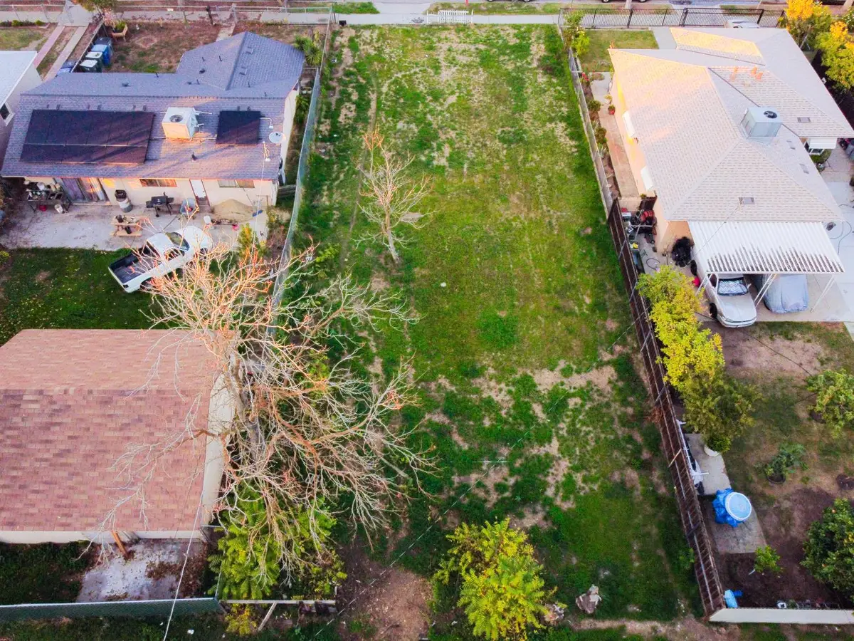 3924 E Grant Avenue, Fresno, CA 93702 - #1