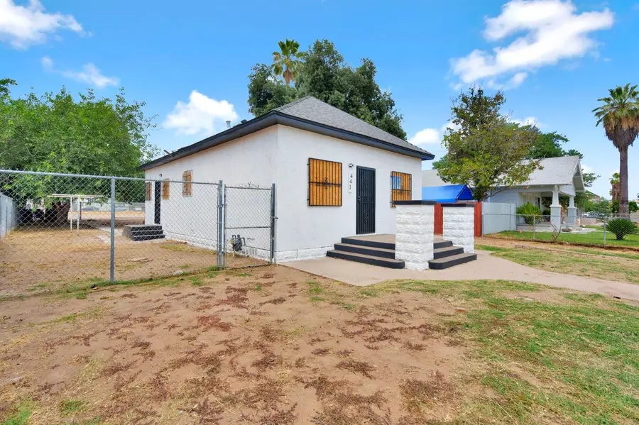 441 N Clark Street, Fresno, CA 93701 - #3