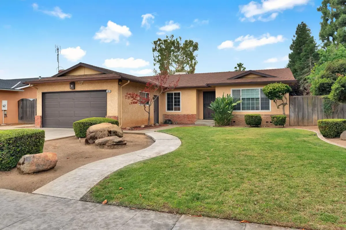 3495 W Bullard Avenue, Fresno, CA 93711 - #1