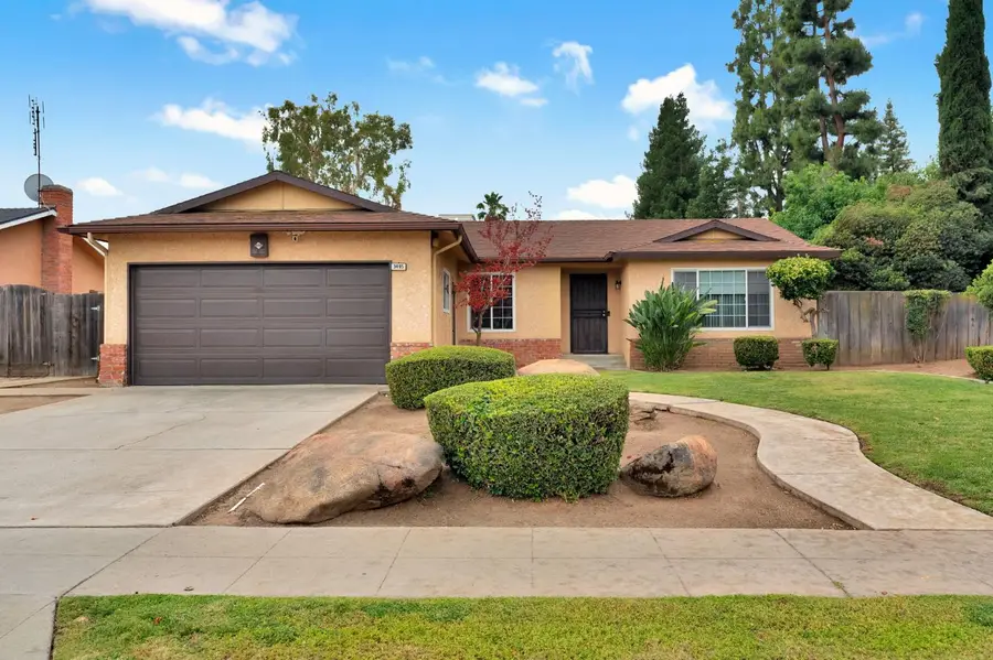 3495 W Bullard Avenue, Fresno, CA 93711 - #2