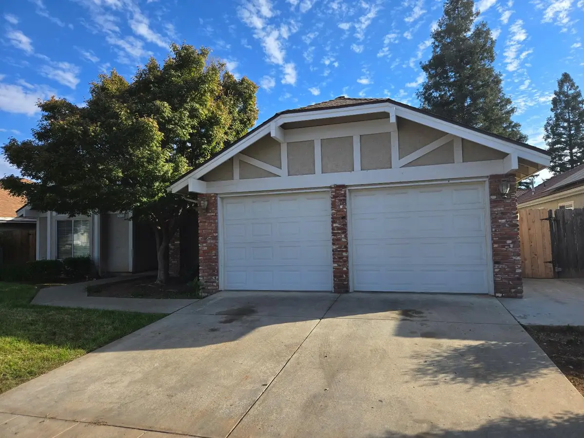 1415 E Portland Avenue, Fresno, CA 93720 - #1