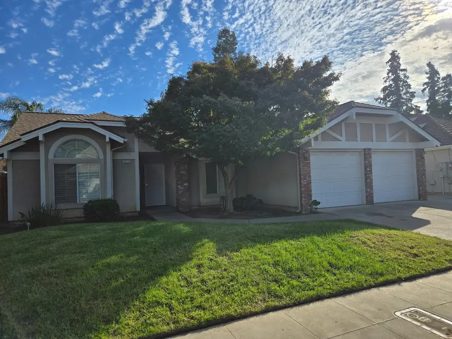 1415 E Portland Avenue, Fresno, CA 93720 - #3