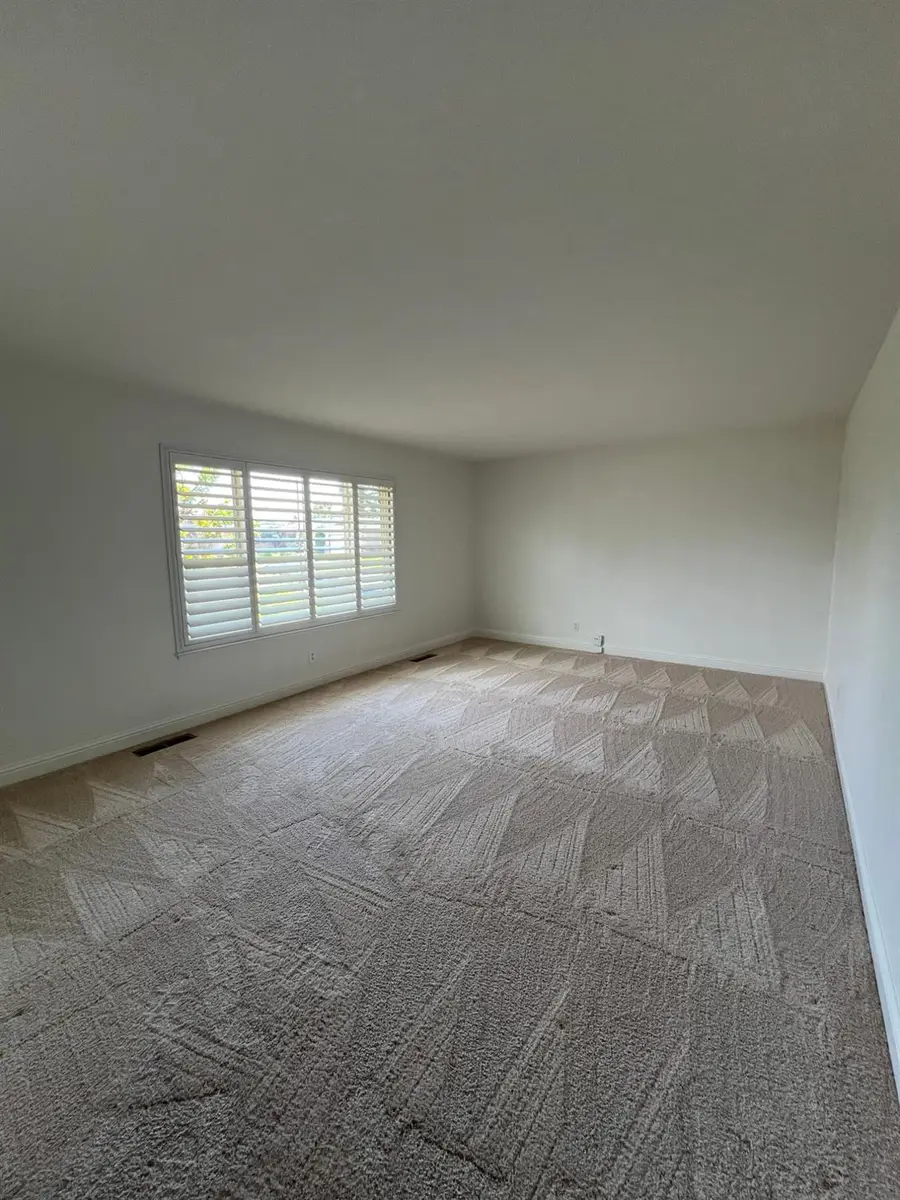 1634 W Fremont Avenue, Fresno, CA 93711 - #3