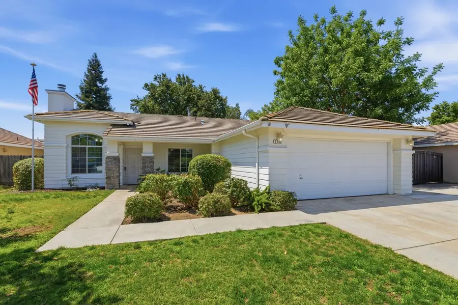 2702 Mitchell Avenue, Clovis, CA 93611 - #2