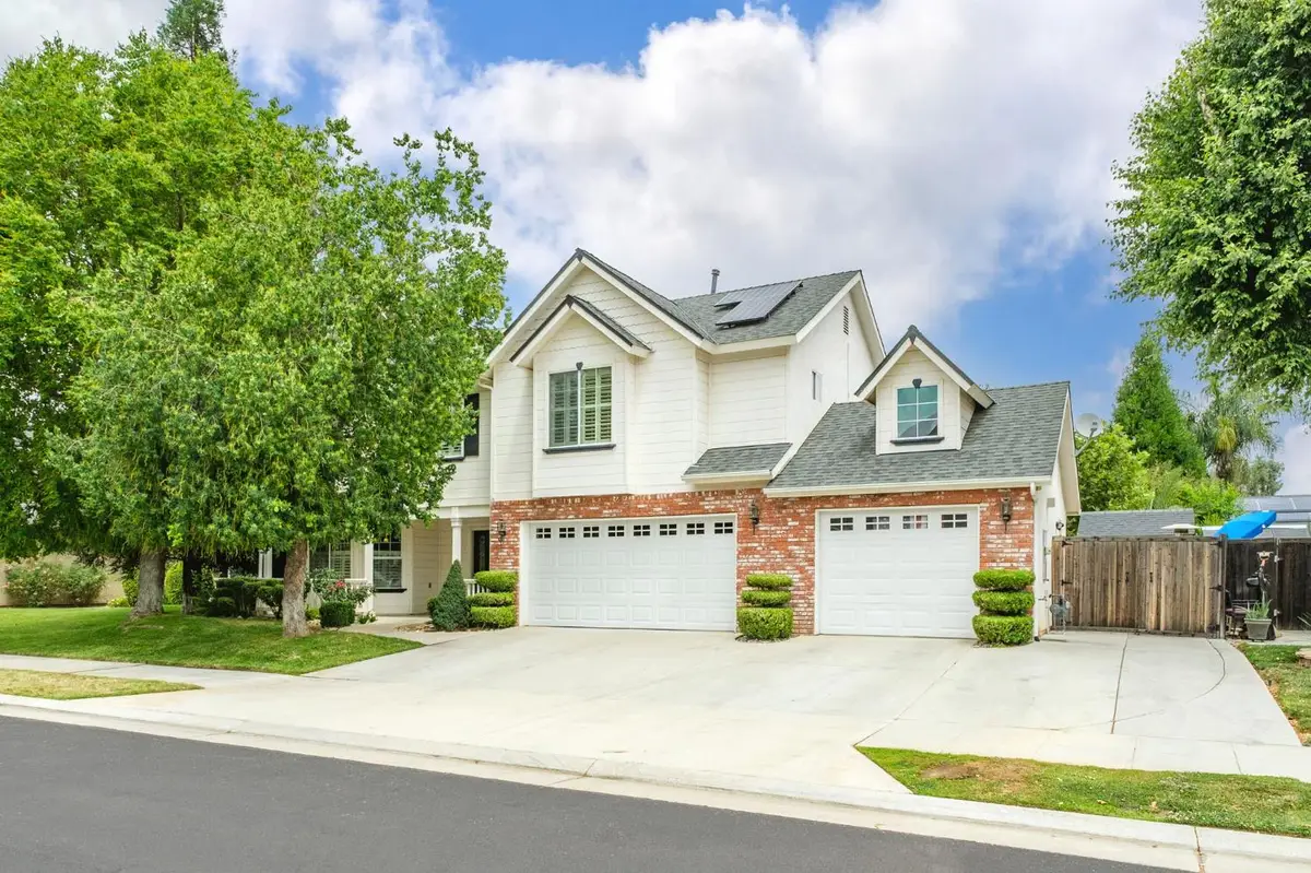 147 Everglade Avenue, Clovis, CA 93619 - #1