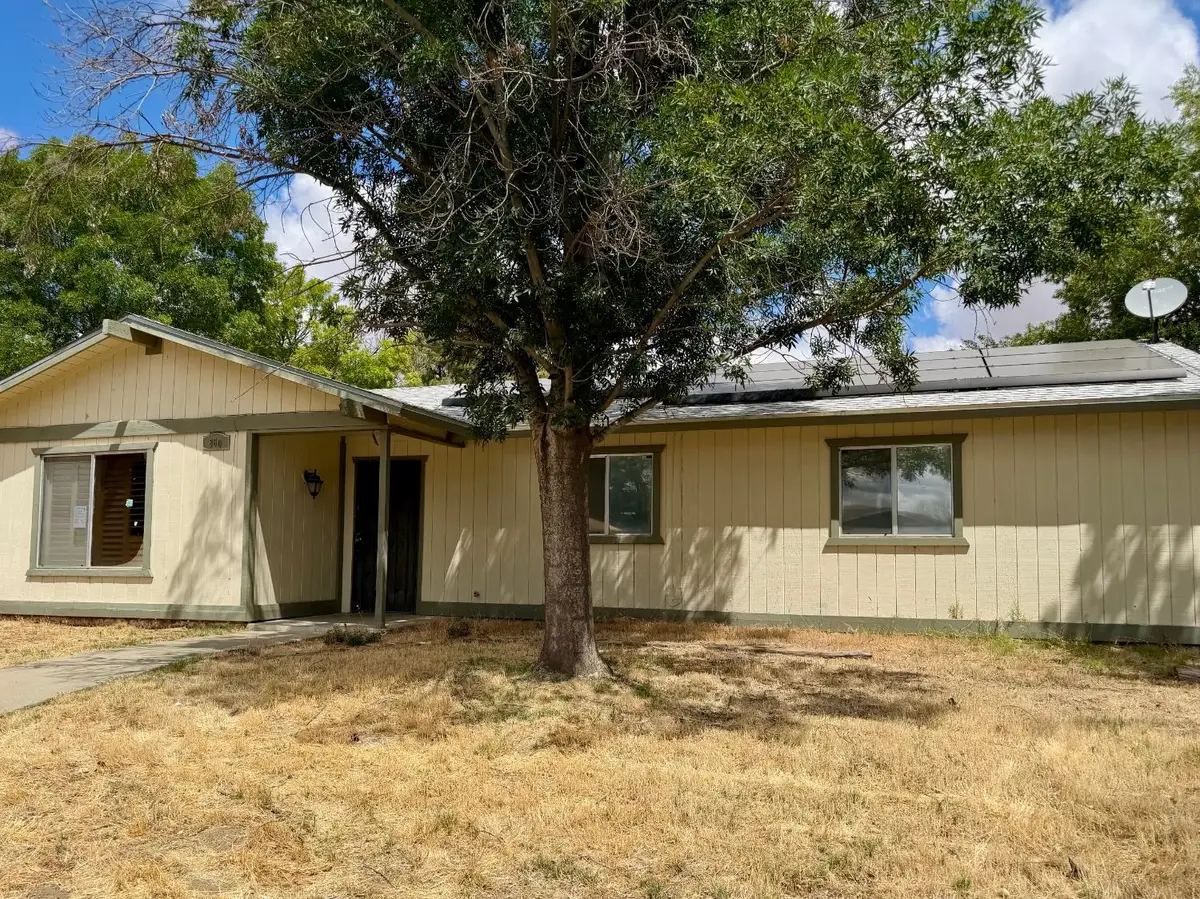 860 S Coalinga Street, Coalinga, CA 93210 - #1