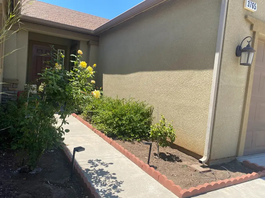 3765 N Pearwood Avenue, Fresno, CA 93727 - #2