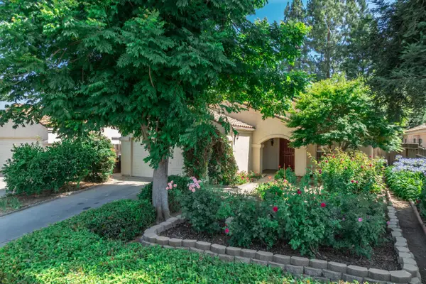 1757 E Birch Avenue, Fresno, CA 93720