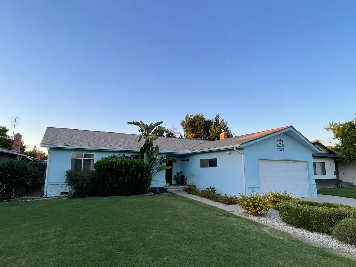 1572 E Sierra Avenue, Fresno, CA 93710 - #1