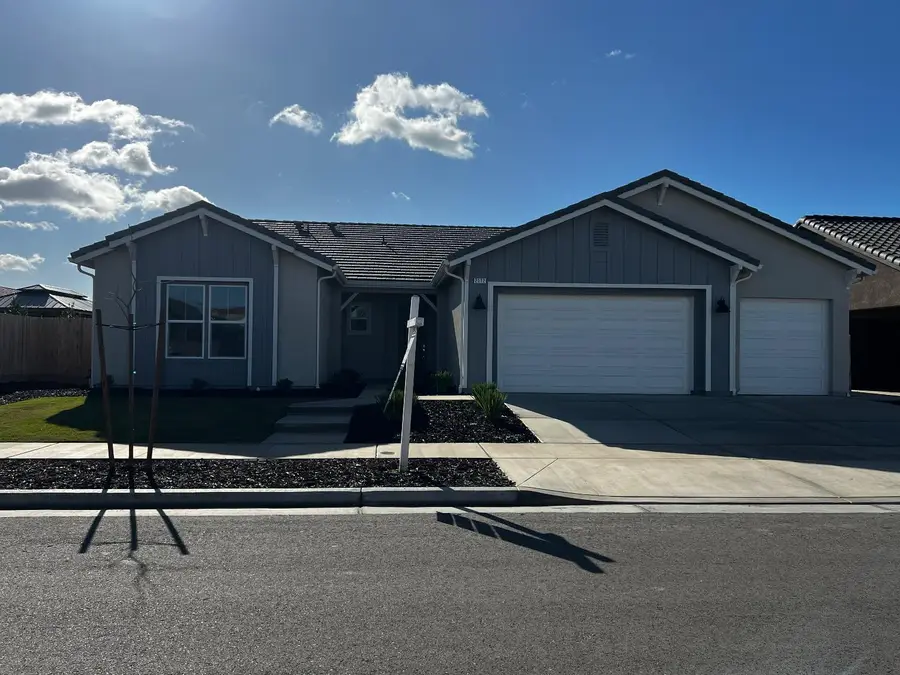 2112 Daffodil Street, Kingsburg, CA 93631 - #2