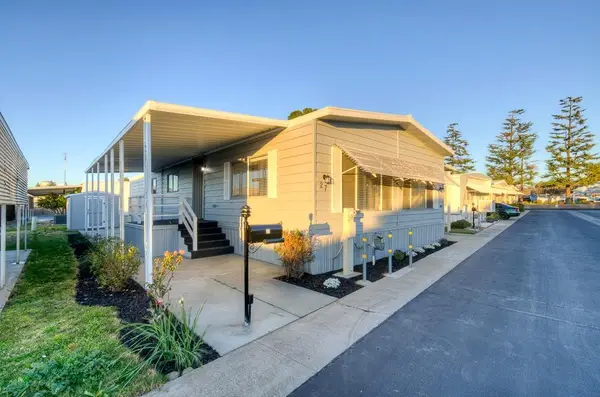 1500 Villa Avenue #27, Clovis, AP 96312