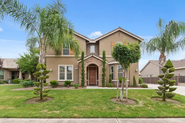 2977 Twinberry Avenue, Clovis, CA 93619