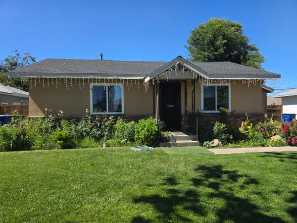 528 W Simpson Avenue, Fresno, CA 93705