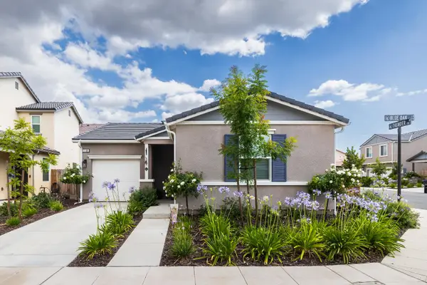 1180 Blue Oak Lane W, Madera, CA 93636