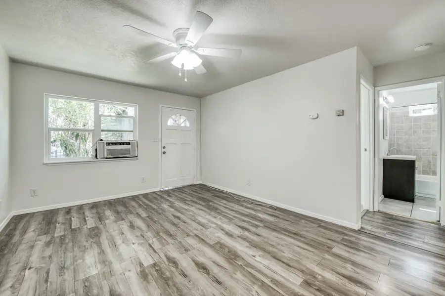 4011 E Madison Avenue, Fresno, CA 93702 - #3