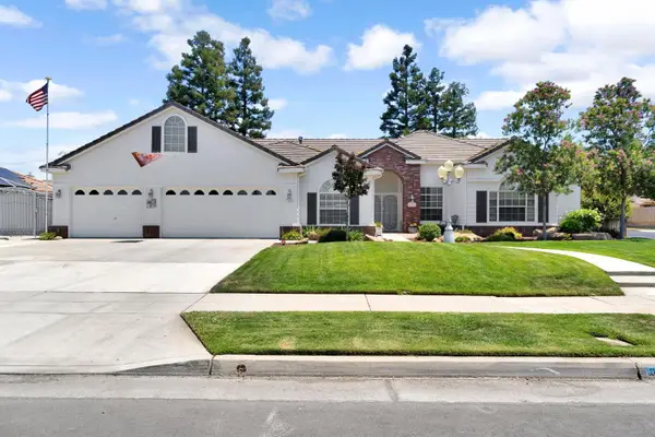 1101 N Armstrong Avenue, Clovis, CA 93611