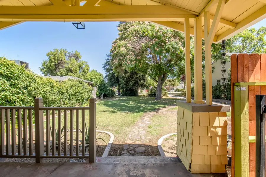 330 E Cornell Avenue, Fresno, CA 93704 - #2