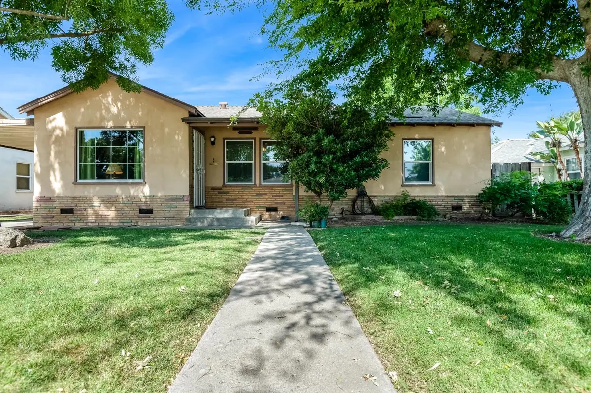 621 N N Place, Tulare, CA 93274 - #1
