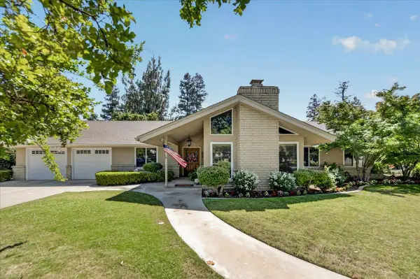 3317 W Alluvial Avenue, Fresno, CA 93711
