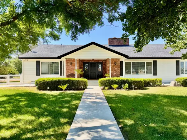 12583 Heather Lane, Clovis, CA 93619