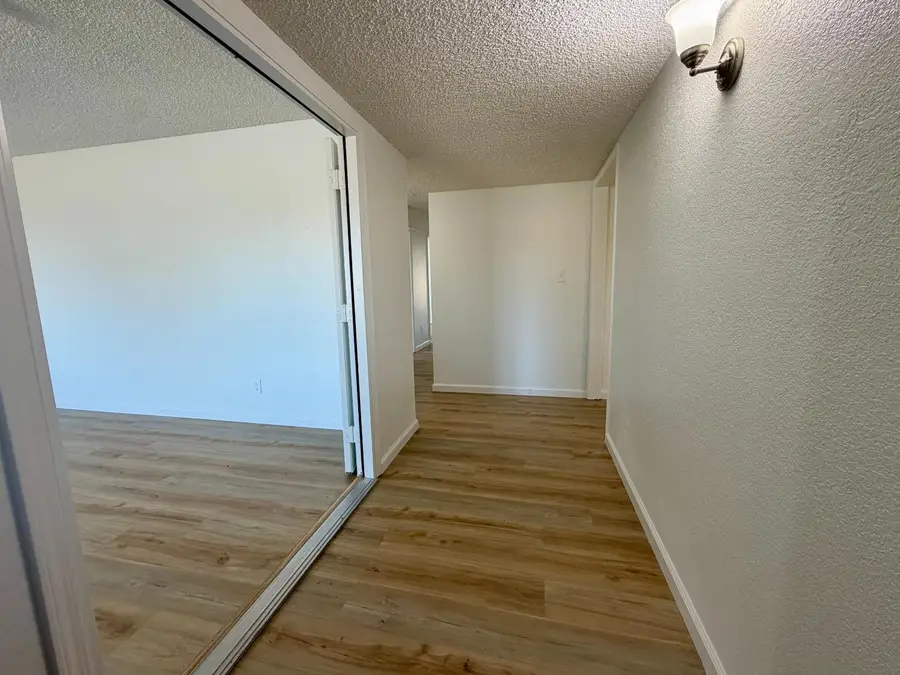 2096 E Sierra Avenue, Fresno, CA 93710 - #3