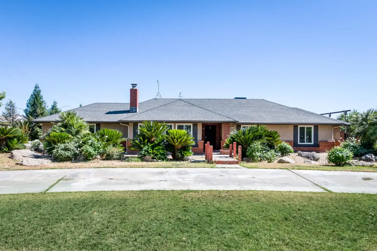 6503 W Rialto Avenue, Fresno, CA 93723 - #1