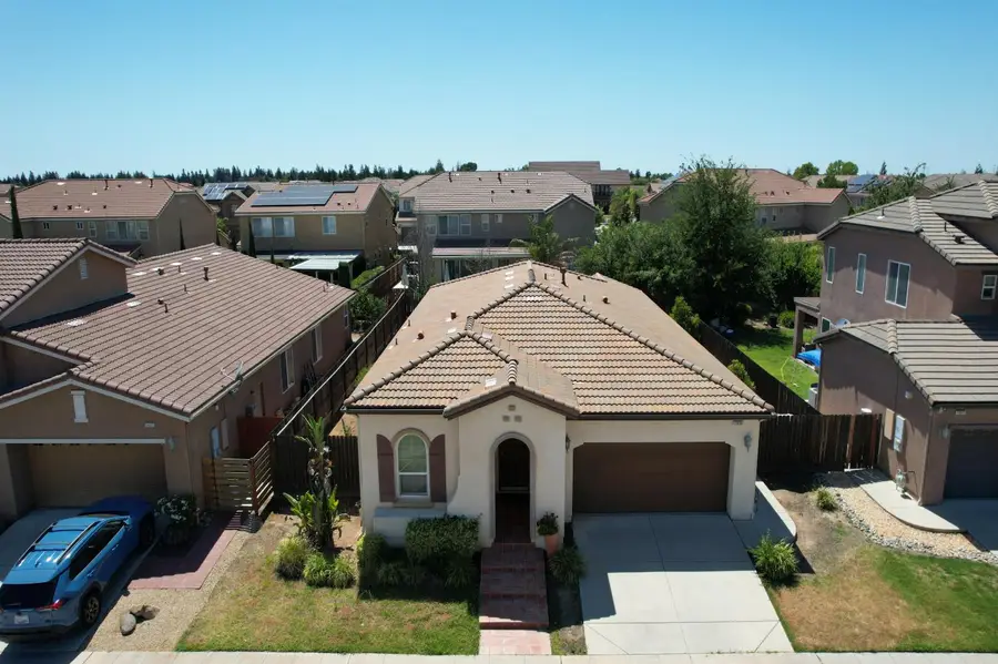 10639 N Dearing Avenue, Fresno, CA 93730 - #2