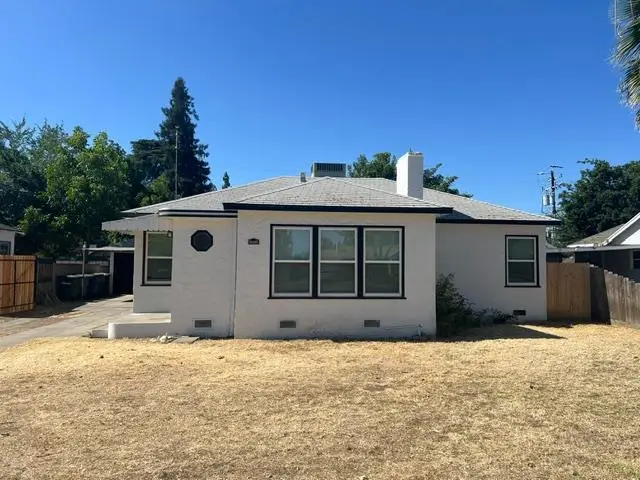 1806 E Clinton, Fresno, CA 93703 - #2